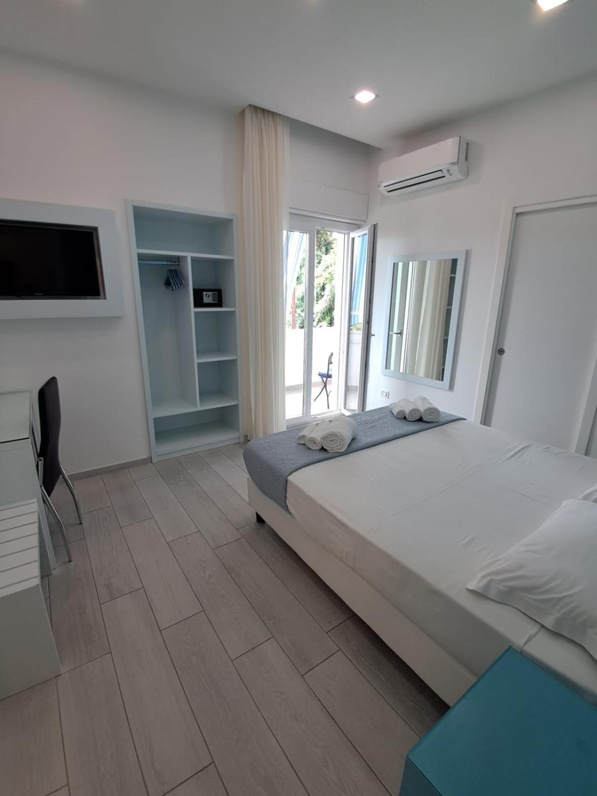Dreams Tropea Mare "Parking Private" Bed & Breakfast Exterior photo